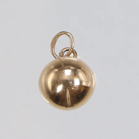 Hänge i form av kula 11x18mm 18K Vikt: 1,4 g