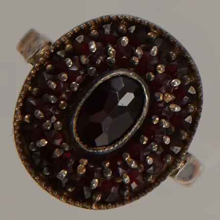 Ring granater Heribert Engelbert, Ø16, bredd:16mm, förgylld, 830/1000 Silver 4,2g.