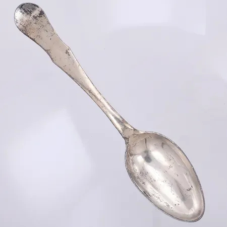 Sked, gravyr, kattfot 830/1000 silver Vikt: 57,7 g