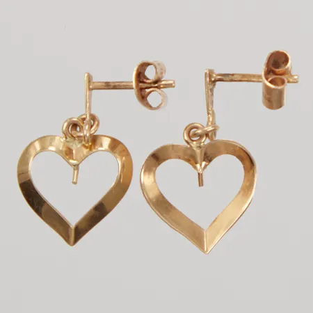 Ett par örhängen hjärtan, stenar saknas, 20mm, 18K Vikt: 1,4 g
