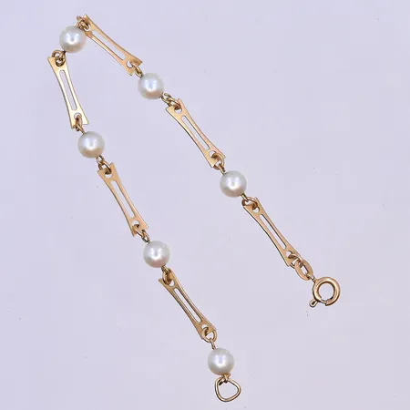 Armband med pärlor, längd 17,5 cm, bredd 3-5 mm, 18K. Vikt: 4,2 g