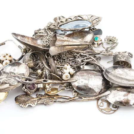 Diverse silver bruttovikt:96,6gr Vikt: 96,6 g