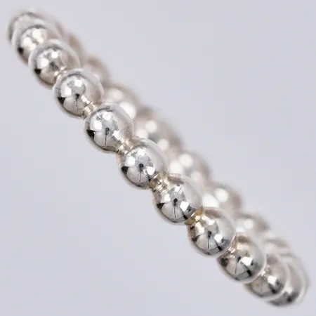 Ring stl: 17, bredd ca 2mm, silver Vikt: 2,8 g