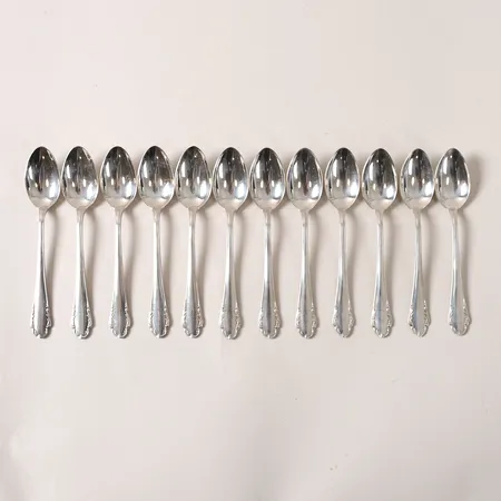 12st Kaffeskedar Skandia modell Haga, längd 124mm, silver 830/1000 i originaletui. Vikt: 197 g