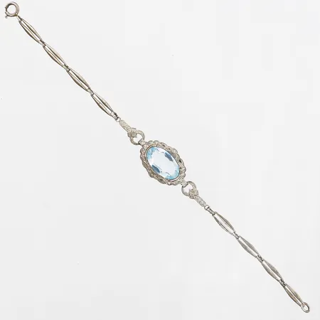 Armband med blå sten, längd: 18cm, bredd: 15,5mm, svensk importstämpel, 835/1000 silver Vikt: 6,6 g