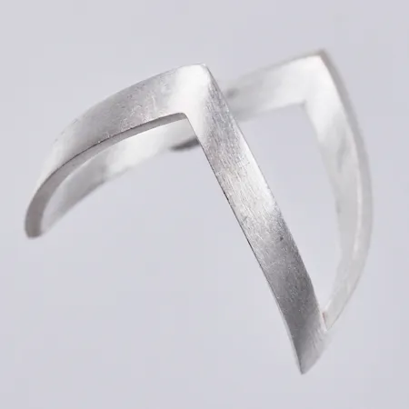 Ring JK stl: 16½, 925/1000 silver Vikt: 2 g