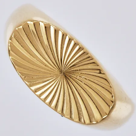 Ring JK, stl: 17, bredd ca 3-9mm, förgyllt 925/1000 silver Vikt: 6,8 g