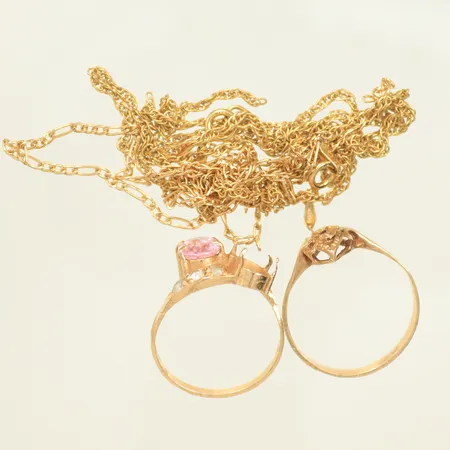 Två halskedjor, ett armband,  två ringar, samtligt defekt, saknar stenar, 14K, 6,4g Vikt: 6,4 g
