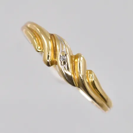 Ring, diamant 0,005ct, stl 17¾, 18K Vikt: 1,1 g