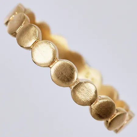 Ring stl: 17¼, bredd ca 3mm, 925/1000 förgyllt silver Vikt: 1,4 g