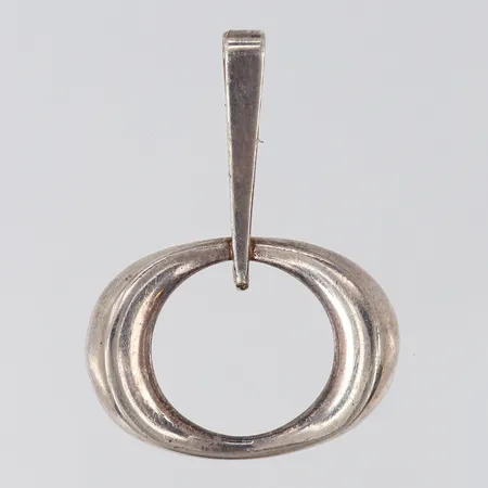 Hänge, 45x33mm ink ögla, Silver 925/1000. Vikt: 6,7 g