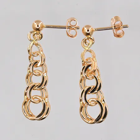 Ett par örhängen Bismarck, längd 27mm, 18K Vikt: 2,5 g