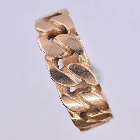 Ring Pansar, stl 18½, bredd 5-7 mm, 18K. Vikt: 6,9 g