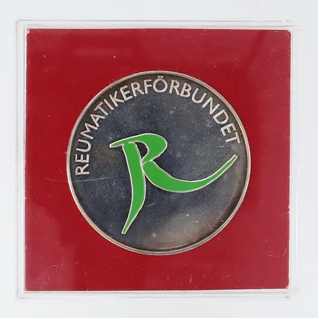Medalj, Ø42mm, Reumatikerförbundet, plastetui, Sporr, 925/1000 silver Vikt: 33,2 g