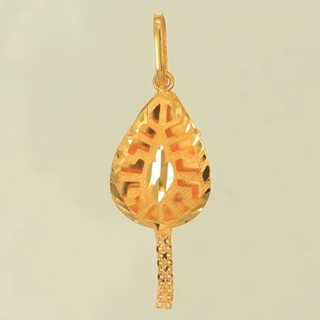 Hänge 30x12mm inklusive hängöglan 21K Vikt: 1 g