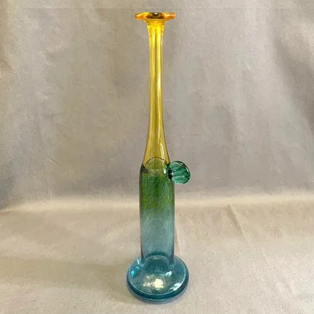 Vas Windpipe, Bertil Vallien Kosta Boda, nr 48175, höjd ca 34,5cm.  Skickas med paket.