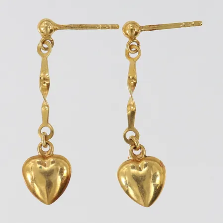 Ett par örhängen, 30mm, saknar lås, 18K Vikt: 1,2 g