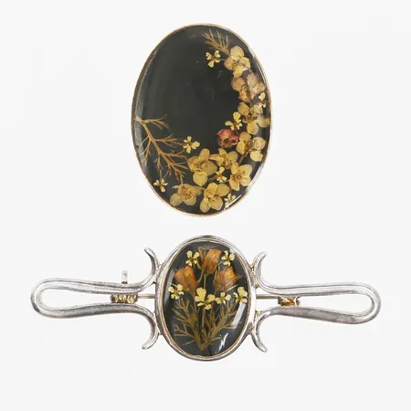 Broscher med emaljdekor, 31x23mm & 57x21mm, oädel metall