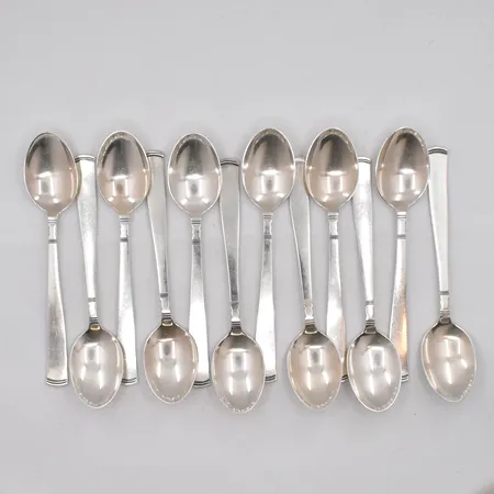 12 efterrättsskedar modell Rosenholm, 15cm, GAB, 830/1000 silver Vikt: 323,4 g