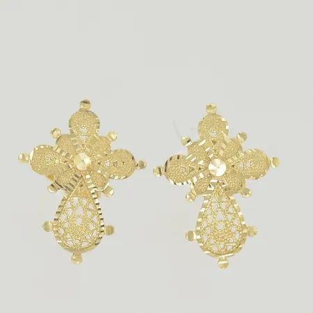 Ett par örhängen, höjd 1,5 cm, 21K Vikt: 1,9 g