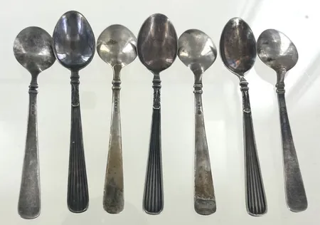 7 kaffeskedar, längd 11,5 cm Vikt: 82,6 g