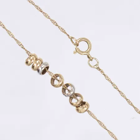 Collier med dekor av kulor längd 41,5cm bredd 1-3mm 9K Vikt: 0,8 g