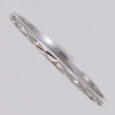 Ring, stl 17¼, bredd 1mm, 835/1000 silver Vikt: 0,4 g