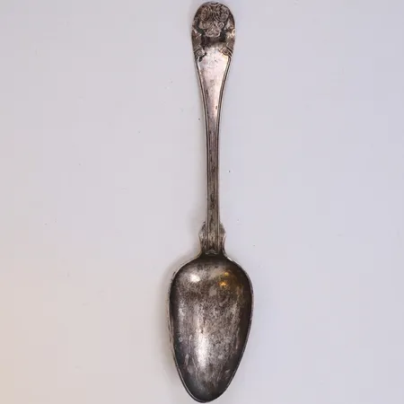 Uppläggningssked, längd 21,5cm, sked, 830/1000 silver Vikt: 52,2 g