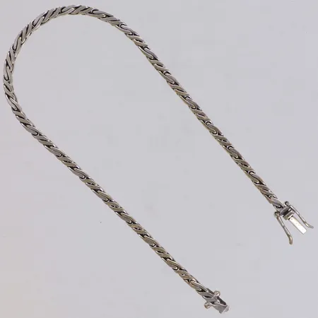 Armband, längd 19,5cm, bredd 2,3mm, vitguld, 18K Vikt: 9 g