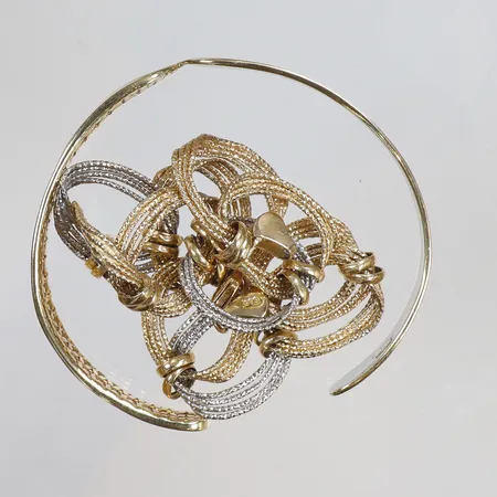 Diverse guld, defekt 14K Vikt: 19 g