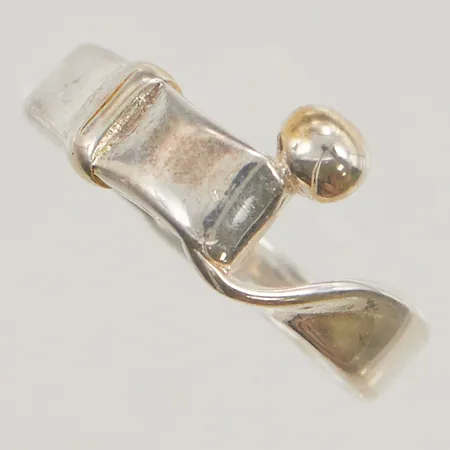 Ring Ø18, 925/1000 Silver 3,4g.