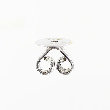 Enstaka stopp, Ø5,5mm, vitguld, 18K. Vikt: 0,4 g