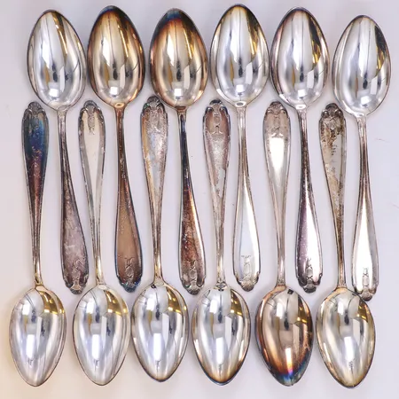 Tolv skedar, modell Vasa, längd 18cm, GAB 1950-tal, 830/1000 silver Vikt: 419,5 g