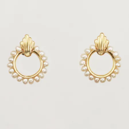 Ett par örhängen med imitationspärlor, Ø ca 15mm, 18K Vikt: 2,3 g