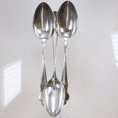 3 skedar, 20,5cm, silver, 830/1000 Vikt: 160 g