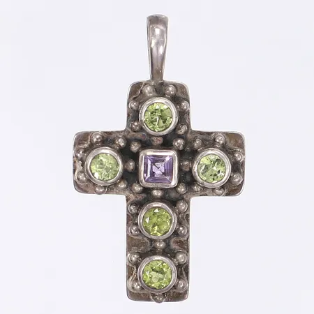 Hänge, kors med sten, 37x22mm, tillv. Moment 22, silver 925/1000 Vikt: 6 g