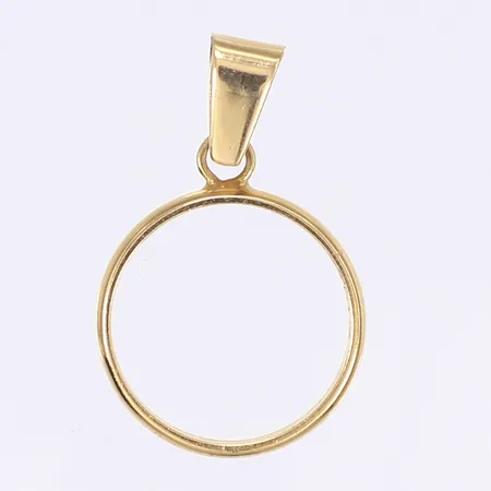 Hänge höjd 31mm inkl öglan omarbetad från ring till hänge gravyr 18K i hängögla 20K i ring Vikt: 4,6 g