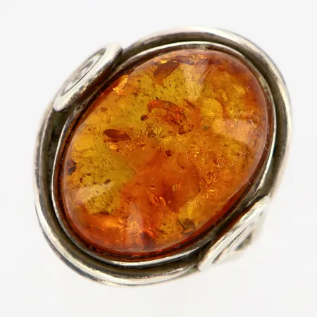Ring med bärnsten, stl 16, bredd: 3-22mm, Silver 925/1000 Vikt: 8,4 g