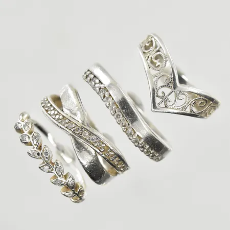 4 ringar, stl 17, stl 18, 925/1000 silver. Vikt: 10,3 g
