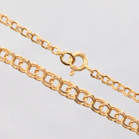 Collier bismarck doserad, längd 46cm, bredd 3-5mm, trög spring ring, 18K. Vikt: 7,6 g