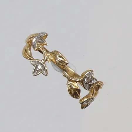 Ring, defekt skena, 18K Vikt: 2,1 g