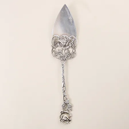 Tårtspade, modell Rosen, längd 19cm, GEWE, silver 830/1000 Vikt: 33,8 g