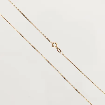 Kedja Venezia, längd 80cm, bredd 0,8mm, GHA, 18K Vikt: 4,3 g