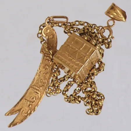 Diverse guld, defekt, 18K Vikt: 9,2 g