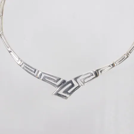 Collier meandermönster halvstel, ca 45cm, 925/1000 silver Vikt: 19,4 g