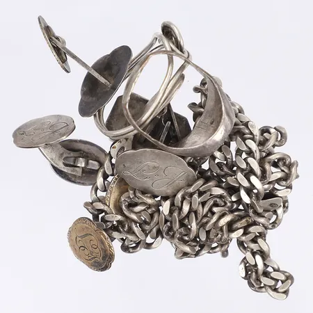 Diverse silver udda defekt gravyrer silver 830-925/1000 Vikt: 58,7 g