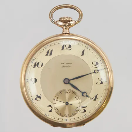 Fickur Record 14K, 48mm, graverad innerboett i metall, bruttovikt 64,5g.