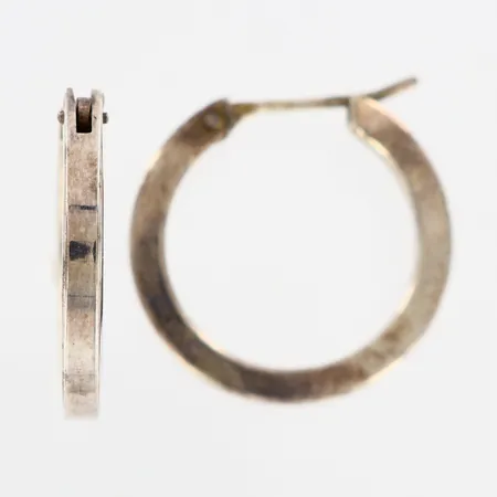 Ett par örhängen Ø25mm, bredd:3mm, GHA Silver 925/1000 Vikt: 5,2 g