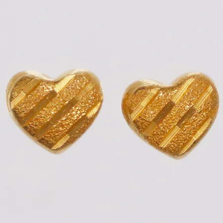 Ett par örhängen hjärtan, 7mm, delvis matterade, 22K Vikt: 1,7 g