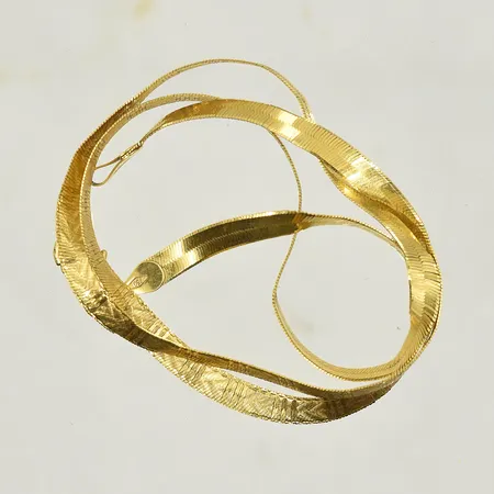 Diverse defekt guld, 18K. Vikt: 8,2 g